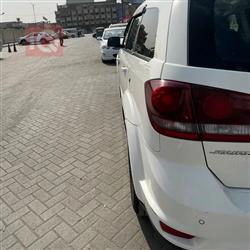 دودج جورني